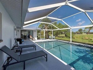 Outdoor pool, a heated pool - Vacation Home Heated Pool (Rotonda West)