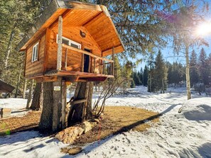 Exterior - A Breathtaking McCall Escape (McCall)