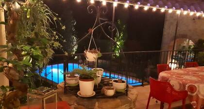 Mas de Tribies - Charme, piscine, SPA et +!