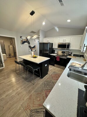 Microwave, oven, stovetop, dishwasher