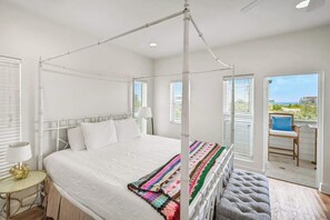 4 室のベッドルーム、アイロン / アイロン台、WiFi、ベッドシーツ