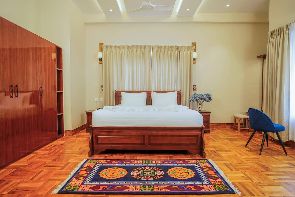 Presidential Studio Suite | 1 bedroom, premium bedding, minibar, in-room safe