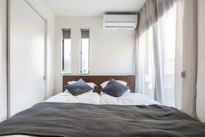 1 bedroom, WiFi, bed sheets