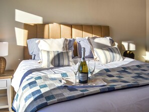 1 chambre, accès au Wi-Fi (inclus), literie fournie