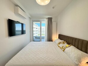 1 bedroom, iron/ironing board, free WiFi, bed sheets