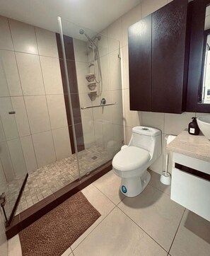 Towels, soap, toilet paper