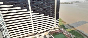 Guayaquil Suite equipped in port Santa Ana