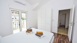 Room - Beautiful apartment for 6 people with A/C, WIFI and balcony (Solin)
