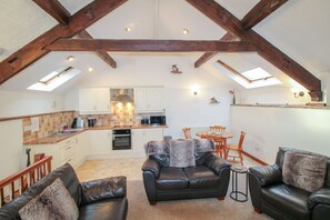 TV - Stonefold Cottage Newbiggin -  a cottage that sleeps 3 guests  in 2 bedrooms (Newbiggin)