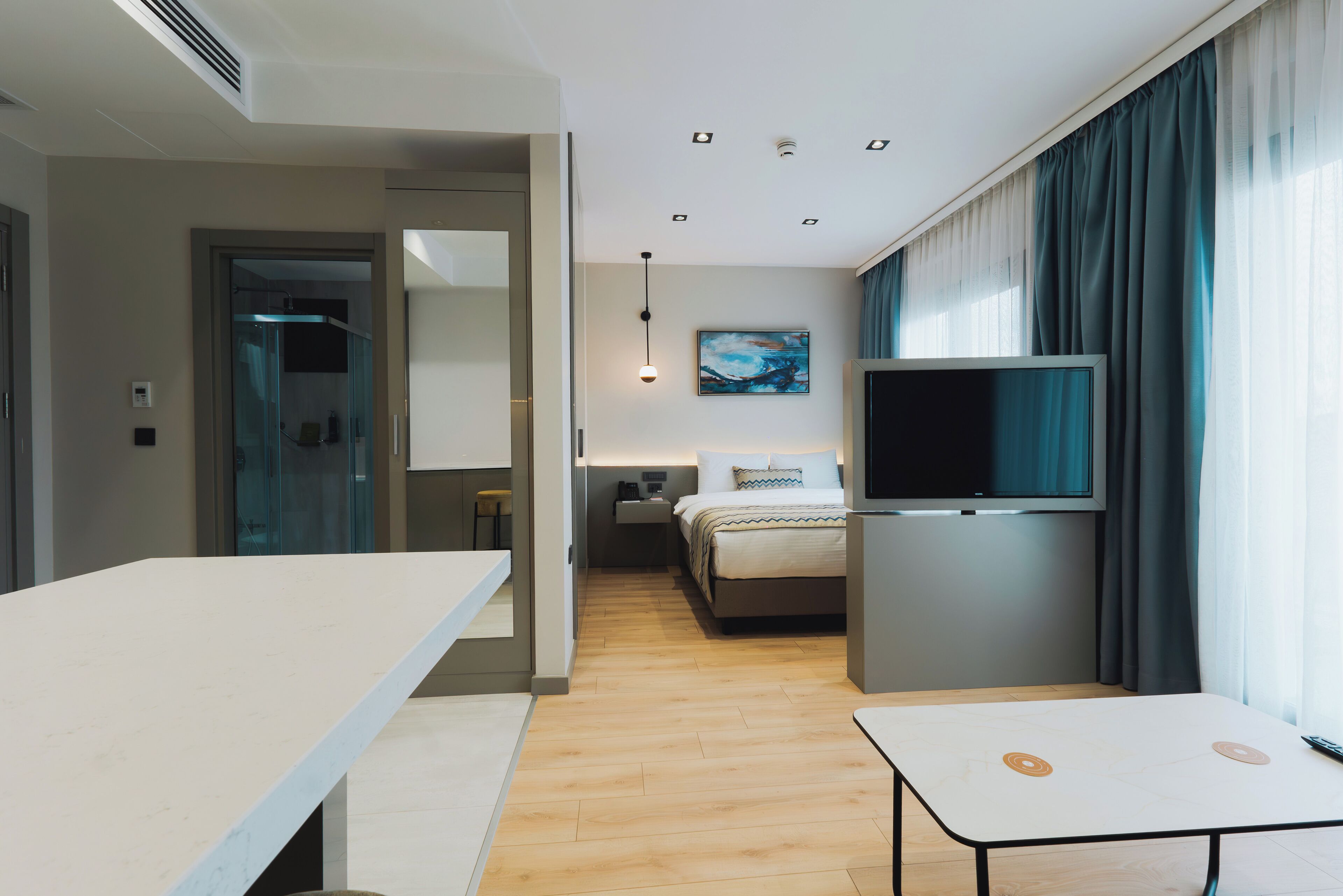 Caja de seguridad en la habitación y sistema de insonorización 