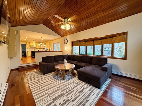 Secluded 3-Acre Retreat – Private King Suite, Full Kitchen, Near Atlantic City!