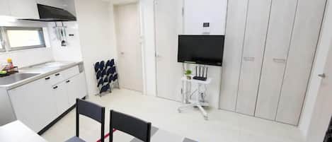 Apartment (302) | Living area