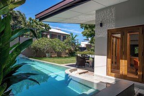 4-Bedroom Villa with a Swimming Pool | Egyptian cotton sheets, premium bedding, laptop workspace, free WiFi