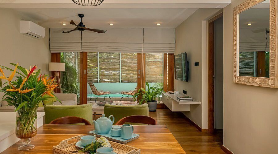 Villa Liya - 2 Bedroom Garden Suites with Plunge Pool | 起居区