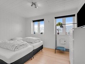 5 chambres, accès Internet