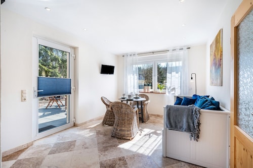 Ferienwohnung 'Am Miriquidi' mit Bergblick, privater Terrasse und Wifi