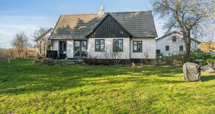 Lovely holiday home near Gudhjem