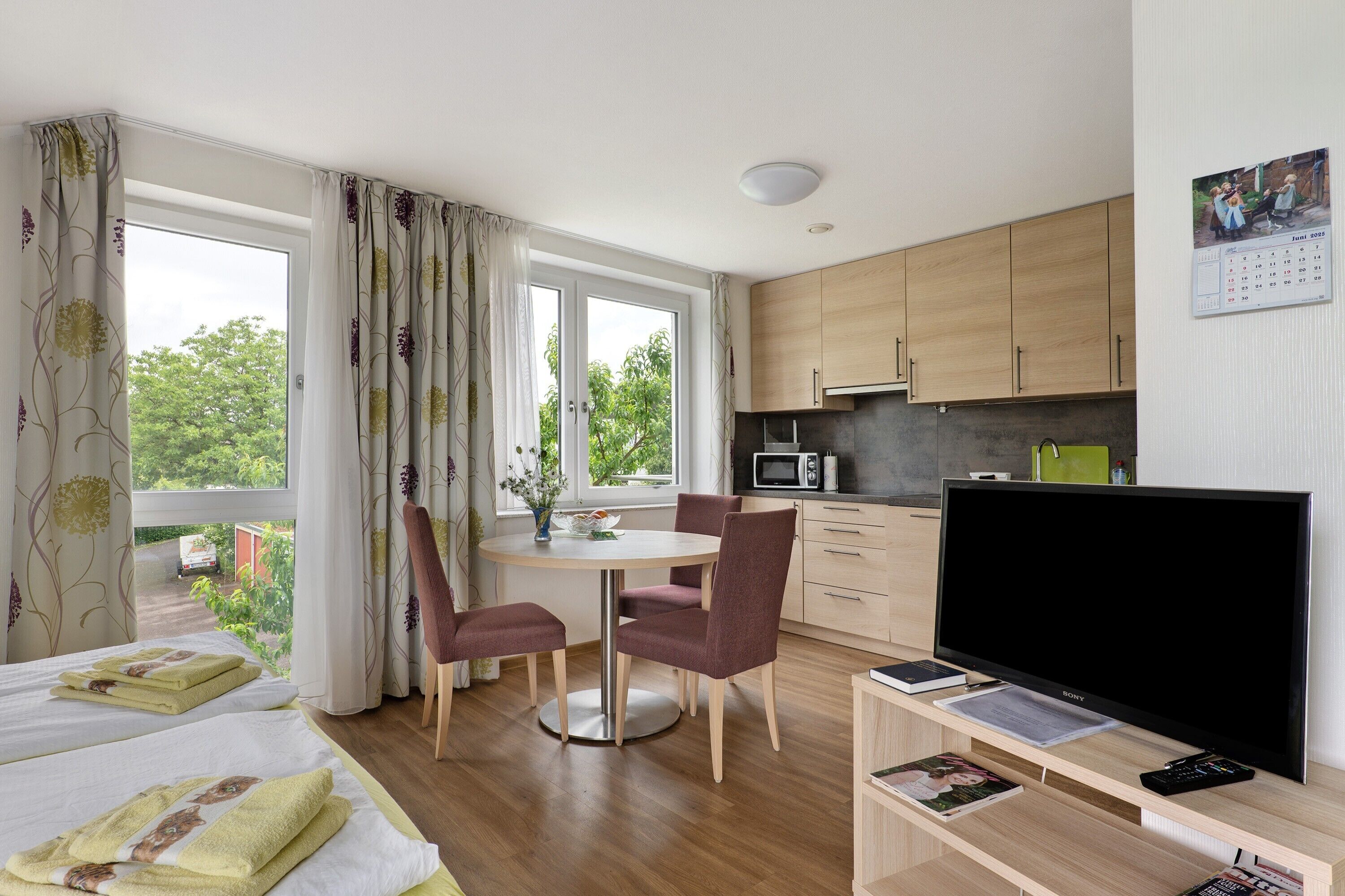 1 camera, ferro/asse da stiro, Wi-Fi gratuito, lenzuola