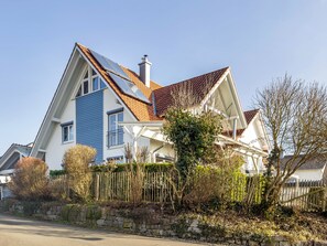 Exterior - Apartment 'Meckenbeuren' with Mountain View, Balcony and Wi-Fi (Meckenbeuren)
