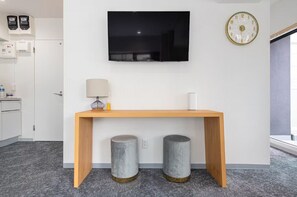 Comfort Apartment | Living area - Toranomon Guesthouse 5F (Tokyo)