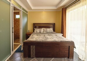 Kamar Double Comfort, pemandangan kebun | Meja kerja, ruang kerja ramah laptop, dan Wi-Fi gratis
