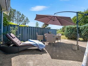 Outdoor dining - "Kaija" - 100m from the sea by Interhome (Gedser)