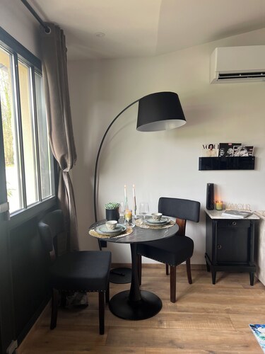 Jacuzzi and Champagne at Domaine de Nuisement