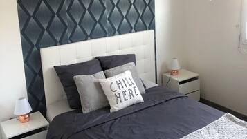 1 chambre, fer et planche Ă repasser, Wi-Fi, draps fournis