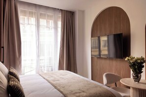 Desk, iron/ironing board, free WiFi, bed sheets