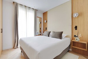 3 chambres, bureau, fer et planche à repasser, Wi-Fi gratuit