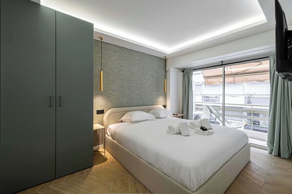 1 bedroom, desk, iron/ironing board, free WiFi