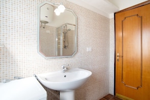 Shower, bidet