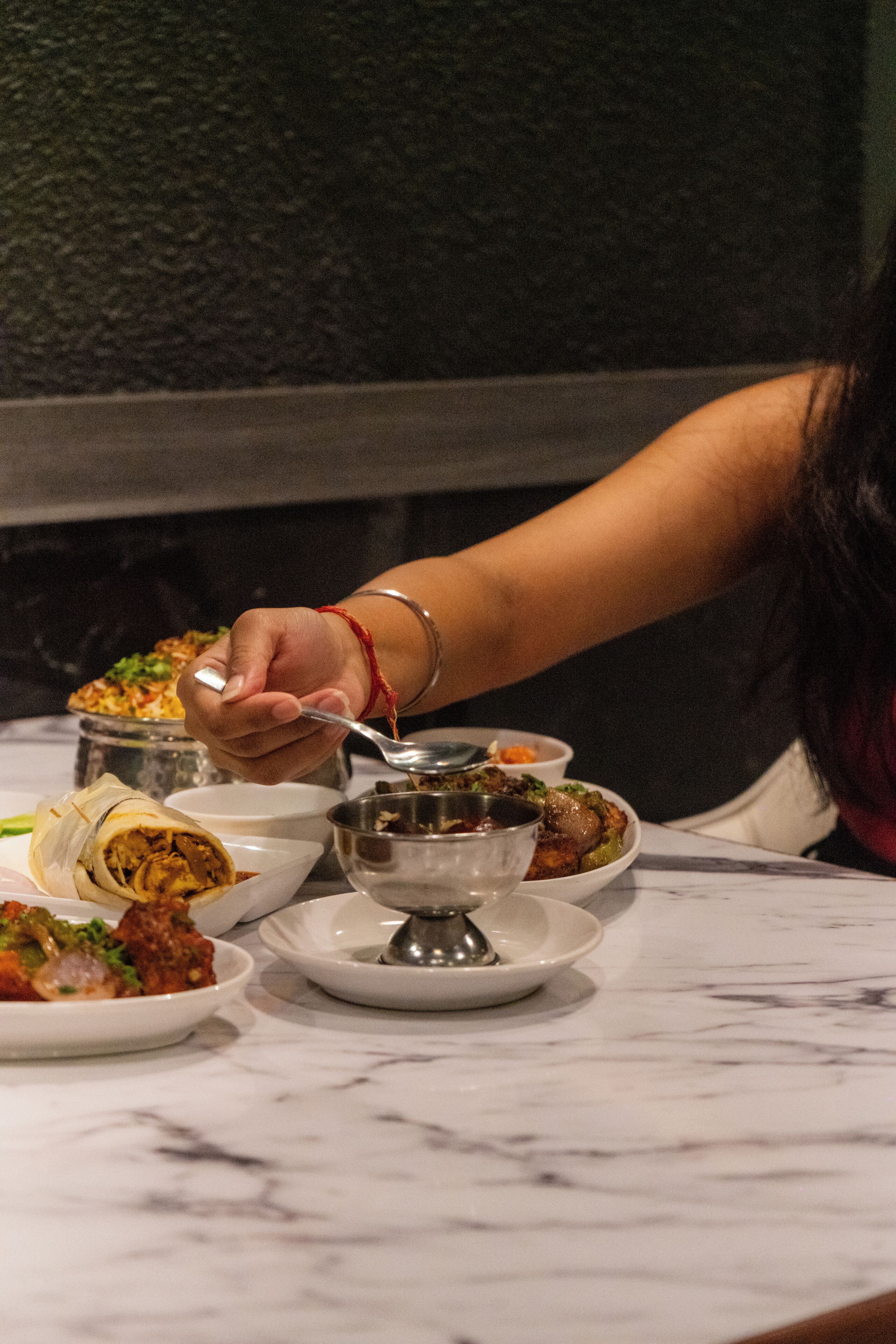 Sarapan bufet setiap hari (INR 250 seorang) 