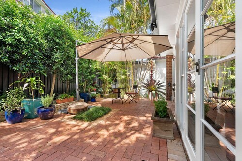 Reed Cottage - Large private garden cottage a perfect base for your Sydney stay