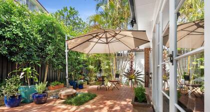Reed Cottage - Large private garden cottage a perfect base for your Sydney stay