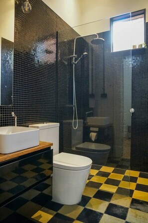 Shower, hair dryer, towels, soap