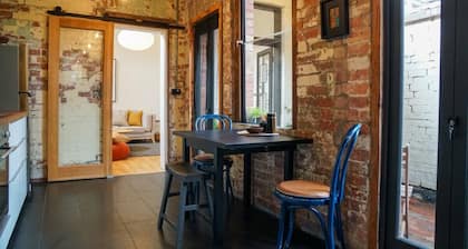 Fitzroy 3BR Terrace on Napier St + Permit Parking