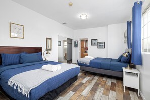 5 sovrum, skrivbord, strykjärn/strykbräda och gratis wi-fi