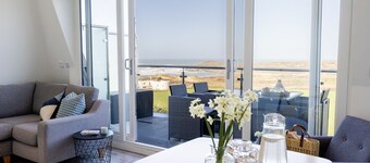 7 Beachview - apartment in Crantock sleeps 4 guests in 2 bedrooms