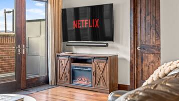 Smart TV, fireplace, stereo, computer monitors