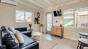 Unclassified image, 5 of 27, button - Tucson Apt 1 and 2 | Central (Tucson)