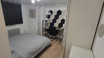 1 bedroom, iron/ironing board, WiFi, bed sheets