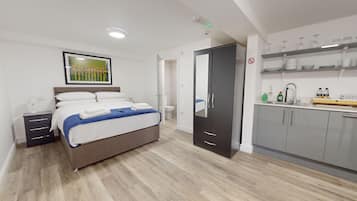 1 bedroom, iron/ironing board, WiFi, bed sheets