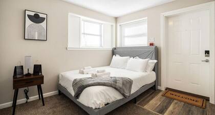 the susan: a cozy, comfy 1bd suite