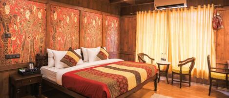 Mobile Home | 1 bedroom, iron/ironing board