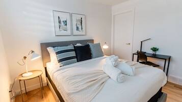 3 habitaciones, escritorio, wifi y ropa de cama