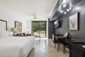 1 bedroom, iron/ironing board, Internet, bed sheets - Elation Studio Condo w/ King Bed at Sandestin Golf and Beach Resort! (Mirama Beach)