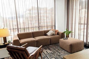 Apartment | 1 bedroom, Internet - w Bright 1BR w View in El Nogal (Bogotá)