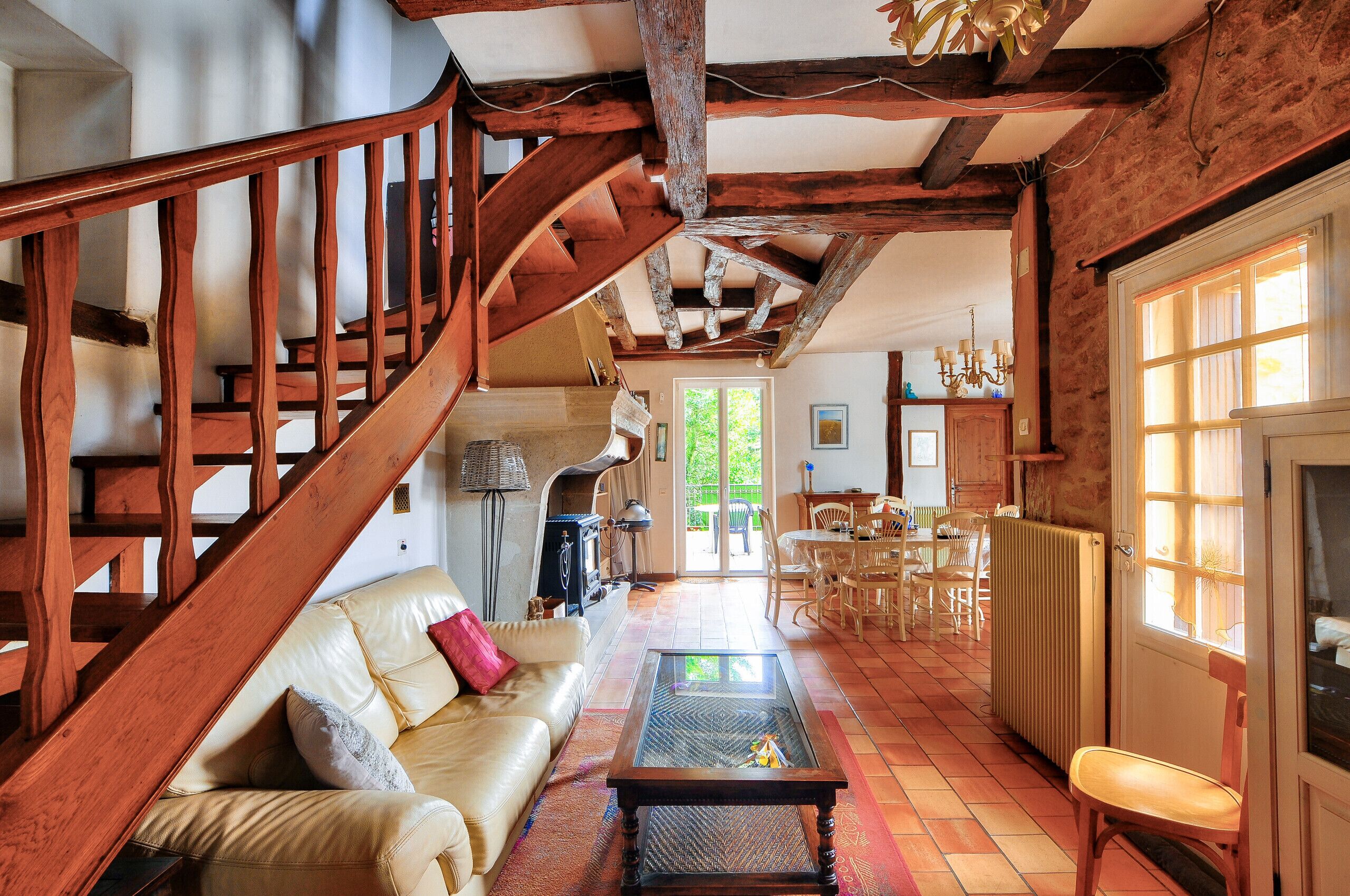 تلفزيون، مدفأة