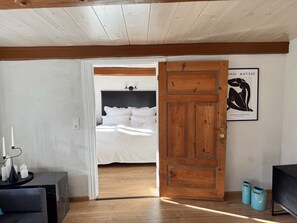 2 bedrooms, in-room safe, iron/ironing board, WiFi